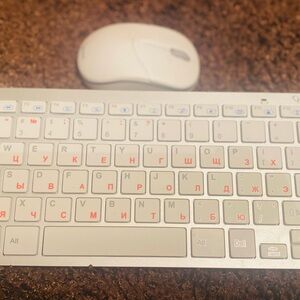 Wireless Russian-English Keyboard and Mouse Set KBS-7001